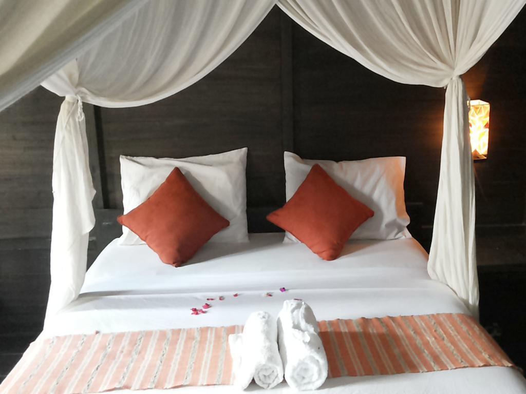 Mosaix Gili Bungalows Гили Траванган Экстерьер фото